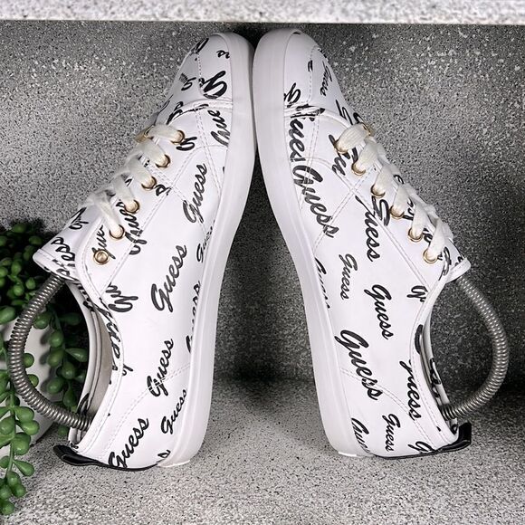 Guess Women's Low Top Sneakers White Faux Patent Leather Los Angeles 8.5 - Picture 6 of 10